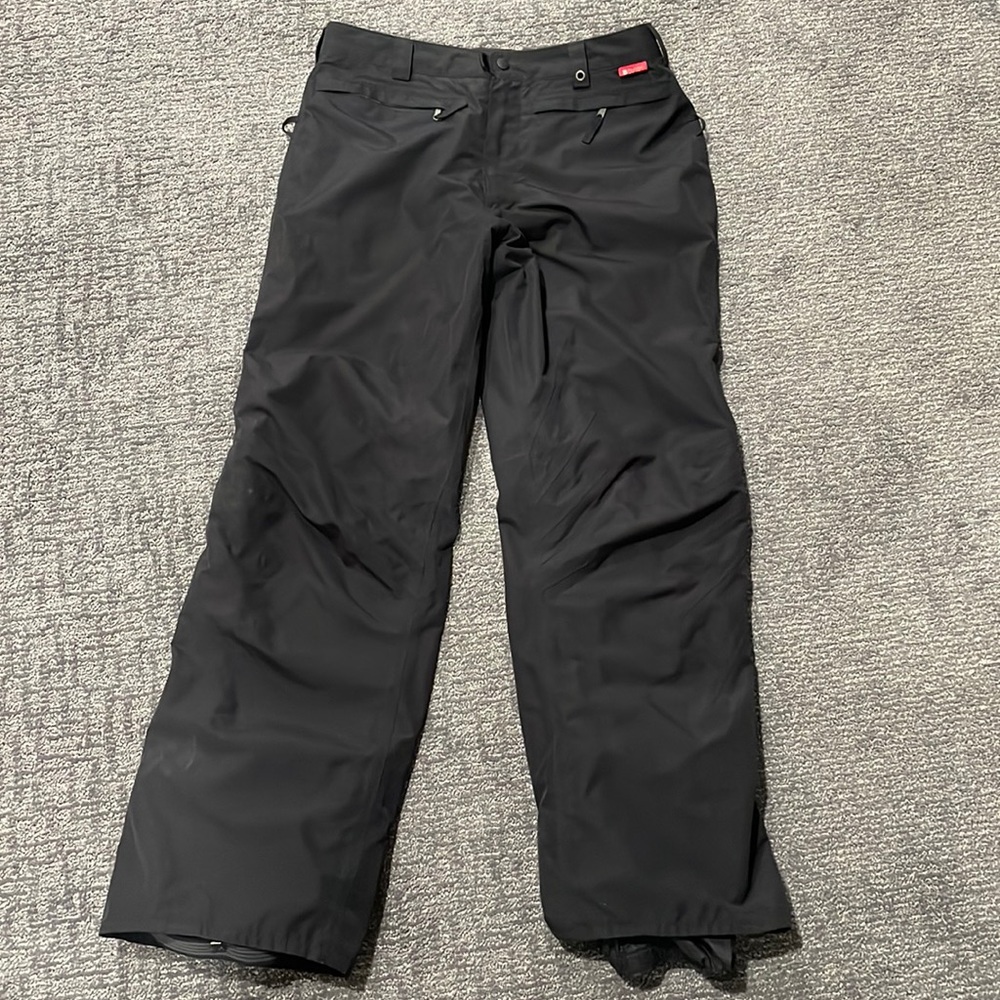 Burton women’s size medium black snowboard pants.